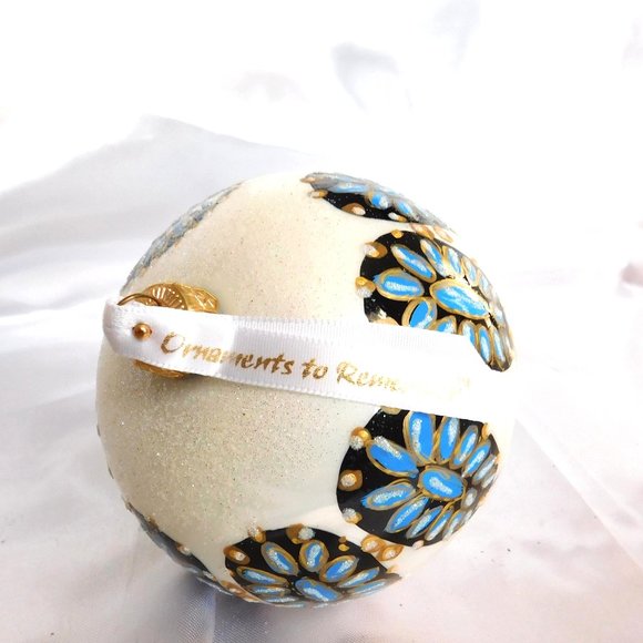 Lot Of Handmade 3.5" Glass Destinations Ornament to Remember Made in Poland - Picture 9 of 15